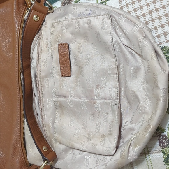 Michael Kors Brown Pebble Leather HOBO Shoulder Bag - Picture 15 of 16